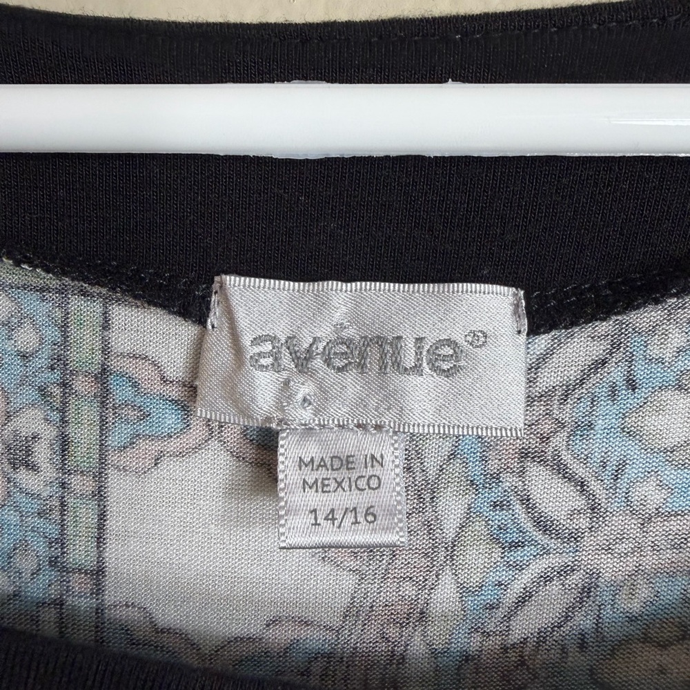 Avenue Cold Shoulder Boho Mosaic Print Top Size 14/16 - Picture 3 of 5